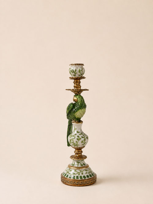 Candelabro de loro verde de arate estudio